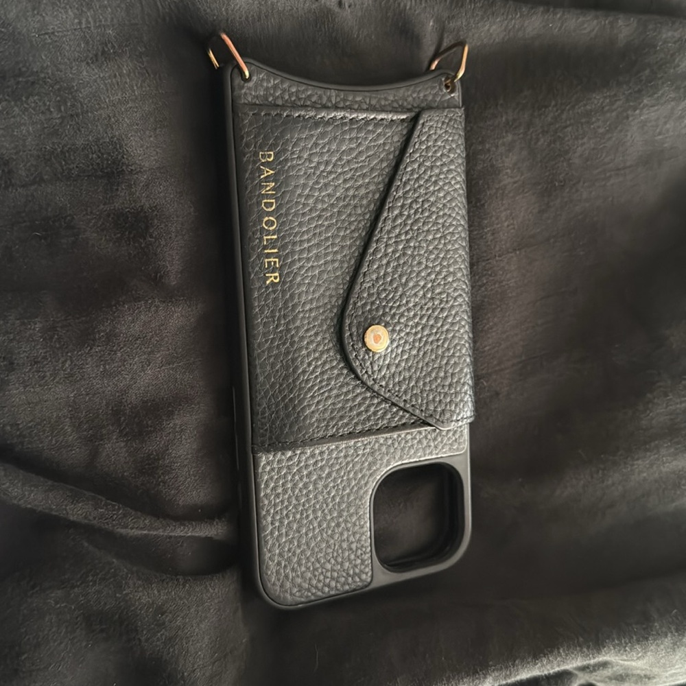 Bandolier Hailey Leather iPhone 13 Case no strap